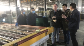 Ventalia Mexico墨西哥公司的總裁Mr Javier Polo先生來(lái)江蘇景泰玻璃有限公司采購玻璃